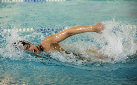 Mary Washington And St. Mary's Control Top Two Spots In Men's & Women's Standings After Day 1 Of 2012 CAC Swimming Championships